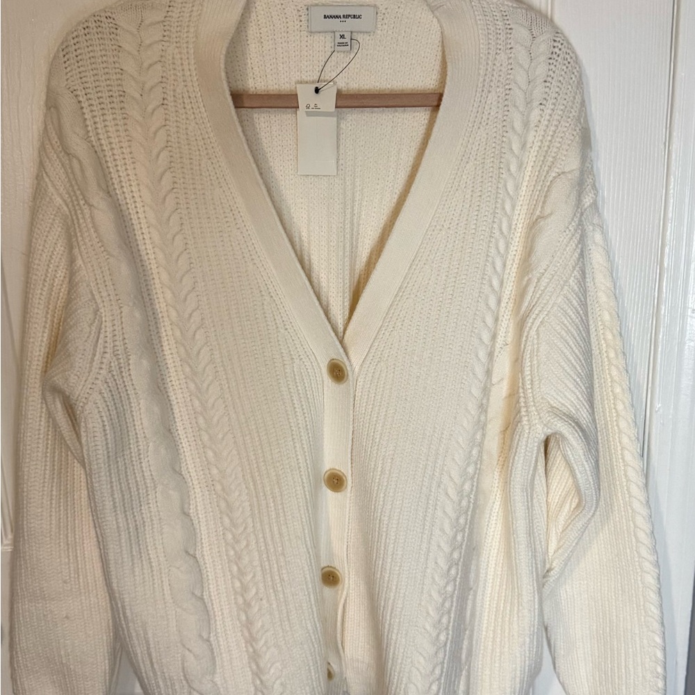 NWT Banana Republic Cream Cable Knit Cardigan Sweater